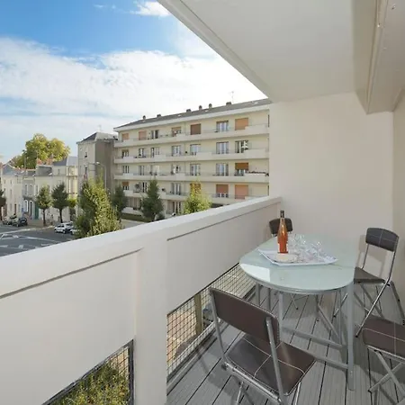 Le New Yorkais-jardin Des Plantes Angers