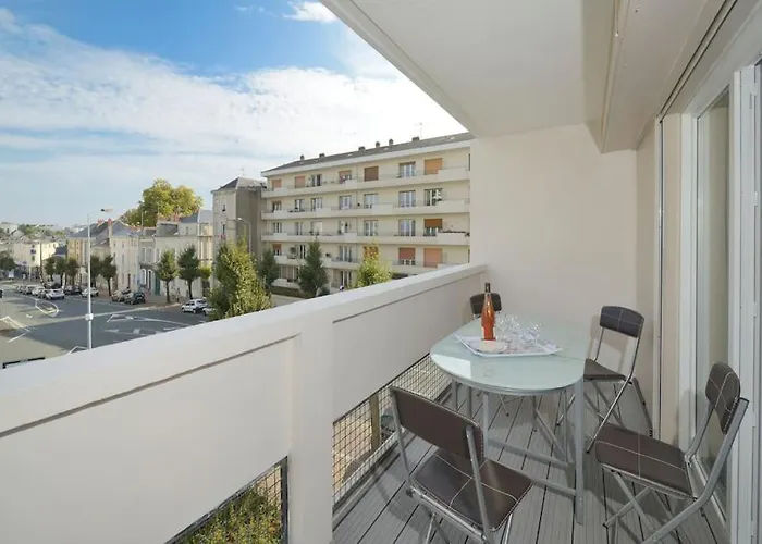 Le New Yorkais-jardin Des Plantes أنجير